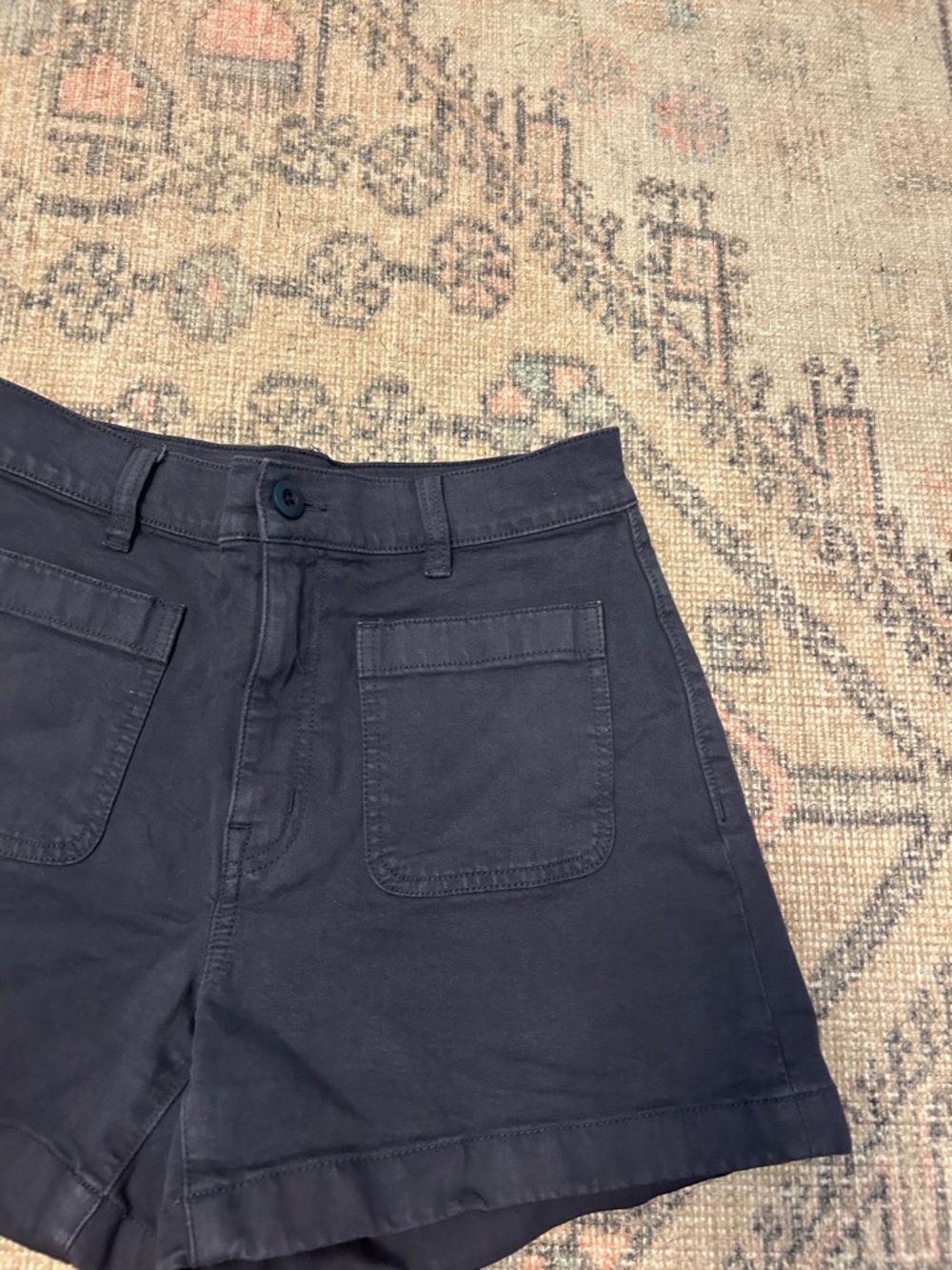 Madewell High-Rise Sailor Short in Navy Blue - Picture 2 of 7